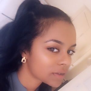 Meet your Posher, Kirsten